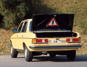 Mercedes-Benz 200 (W123) '07.1975–11.1985