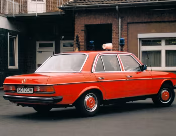 Mercedes-Benz 200 Feuerwehr Kommandowagen (Bm.123.220) '1982
