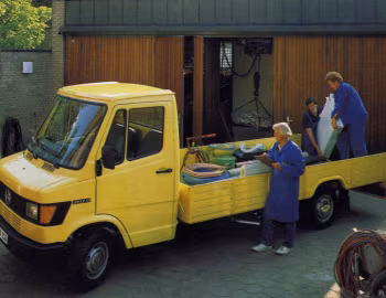 Mercedes-Benz 207 D Trieflader (Br.601) '1977–85