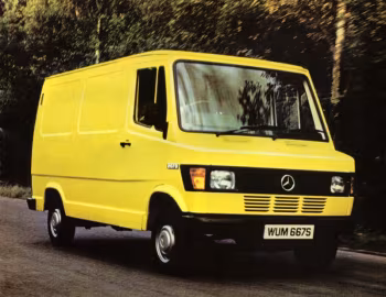 Mercedes-Benz 207 D Van [UK-spec] (Br.601) '1976–90