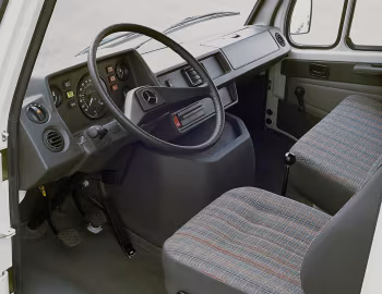 Interior Mercedes-Benz 208 D Kastenwagen (Bm.601.366) '11.1988–02.1996