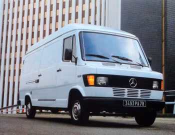 Mercedes-Benz 210 fourgon (Br.601) '1982–????