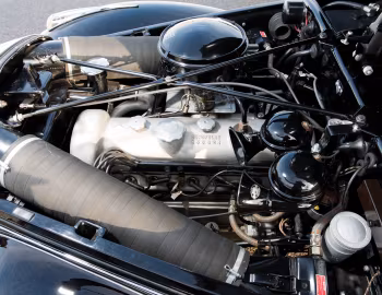 Bajo el capó Mercedes-Benz 220 Cabriolet A (W187) '1951–55