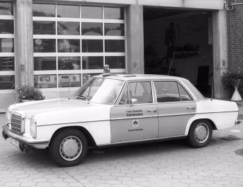 Mercedes-Benz 220 Feuerwehr KdoW (W115) '1967–73