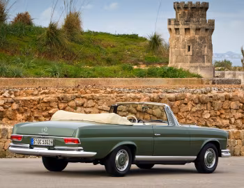 Mercedes-Benz 220 SE Cabriolet [Worldwide] (W111) '09.1961–10.1965