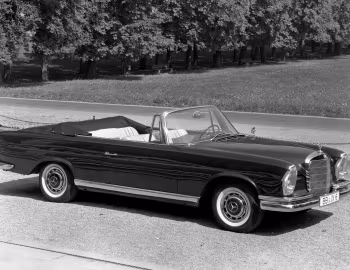 Mercedes-Benz 220 SE Cabriolet [Worldwide] (W111) '09.1961–10.1965