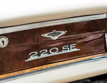 Mercedes-Benz 220 SEb Coupe [UK-spec] (W111) '1959–65
