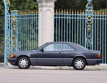 Mercedes-Benz 230 CE (Bm.124.043) '04.1987–08.1989