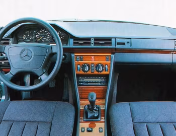 Panel frontal Mercedes-Benz 230 E [Worldwide] (W124) '01.1985–10.1992