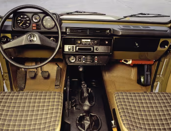 Panel frontal Mercedes-Benz 240 GD Station (Bm.460.330) '1979–91