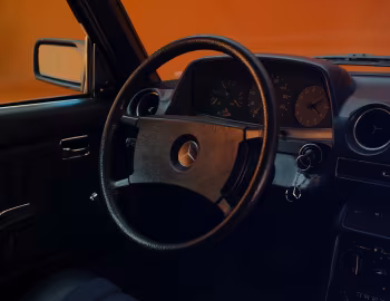 Panneau avant Mercedes-Benz 250 Limousine (V123) '1976–85