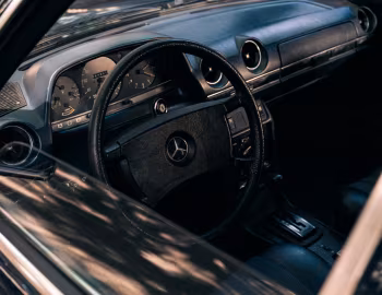 Panel frontal Mercedes-Benz 250 Limousine (V123) '1976–85