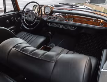 Интерьер Mercedes-Benz 250 SE Coupe (W111) '09.1965–12.1967