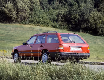 Mercedes-Benz 250 TD [Worldwide] (S124) '01.1986–06.1993