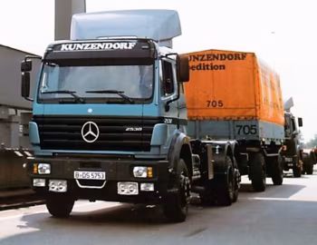 Mercedes-Benz 2538 L mit Wechselbrückenaufbau '1994–96