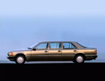 Mercedes-Benz 260 E Limousine [Worldwide] (V124)