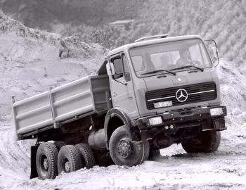 Mercedes-Benz 2632 AK mit S-Fahrerhaus '1977–80