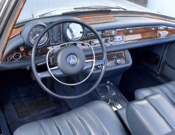 Panel frontal Mercedes-Benz 280 SE 3.5 Cabriolet [Worldwide] (W111) '11.1969–07.1971