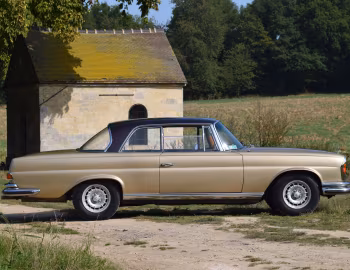 Mercedes-Benz 280 SE 3.5 Coupe [France] (W111) '11.1969–07.1971