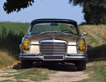 Mercedes-Benz 280 SE 3.5 Coupe [France] (W111) '11.1969–07.1971