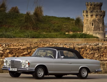 Mercedes-Benz 280 SE Cabriolet [Worldwide] (W111) '11.1967–05.1971