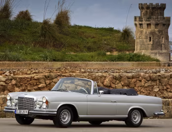 Mercedes-Benz 280 SE Cabriolet [Worldwide] (W111) '11.1967–05.1971