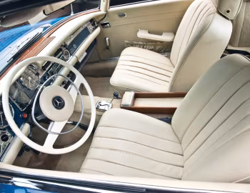 Intérieur 1968–71 Mercedes-Benz 280 SL [North America] (W113) '1967–71