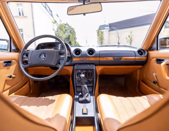 Panel frontal Mercedes-Benz 280 TE [EU-spec] (S123) '1978–86