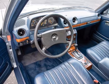 Panel frontal 1982–85 Mercedes-Benz 300 D Turbodiesel (W123) '1981–85