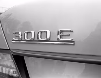 1986–92 Mercedes-Benz 300 E [North America] (W124) '04.1985–11.1992