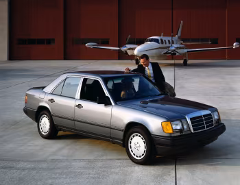 1986–92 Mercedes-Benz 300 E [North America] (W124) '04.1985–11.1992