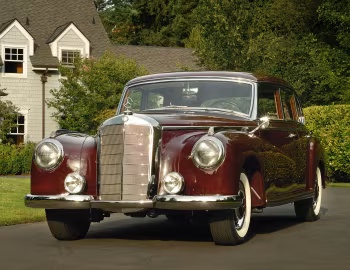 Mercedes-Benz 300 Limousine (W186 II) '04.1951–54