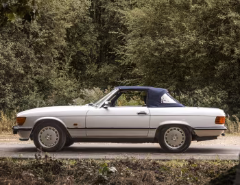 Mercedes-Benz 300 SL [UK-spec] (R107) '1985–89