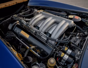 Sous la capuche Mercedes-Benz 300 SL Roadster (A198.042.10.00094) '1961