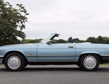 Mercedes-Benz 500 SL [UK-spec] (R107) '01.1986–01.1990