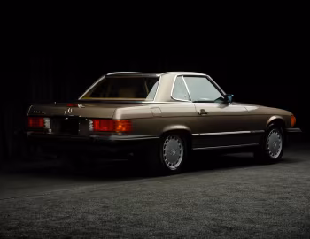 1986–89 Mercedes-Benz 560 SL [North America] (Bm.107.048) '1985–89