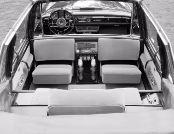 Interior Mercedes-Benz 600 Pullman Landaulet Popemobile (W100) '1965