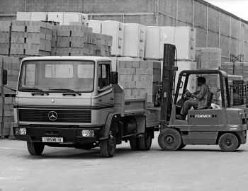 Mercedes-Benz 809 Pritschenwagen [France] (Br.673) '1985–????