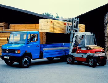 Mercedes-Benz 811 D Pritschenwagen (Br.670) '1986–????