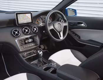 Panel frontal Mercedes-Benz A 180 CDI SE [UK-spec] (W176) '2012–15