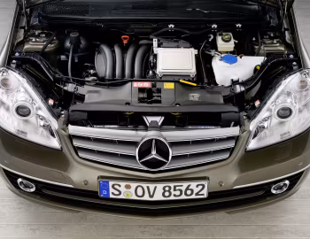 Bajo el capó Mercedes-Benz A 200 Elegance [Worldwide] (W169) '2008–12