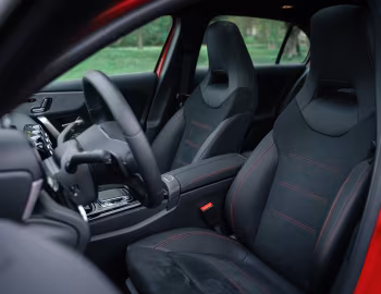 Intérieur 2020–22 Mercedes-Benz A 250 4MATIC AMG Line [Canada] (W177) '2019–22