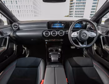 Panel frontal Mercedes-Benz A 250 AMG Line [Malaysia] (W177) '2018–22