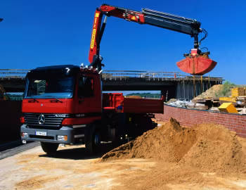 Mercedes-Benz Actros 1835 K самосвал с трёхсторонней разгрузкой '04.1997–10.2002