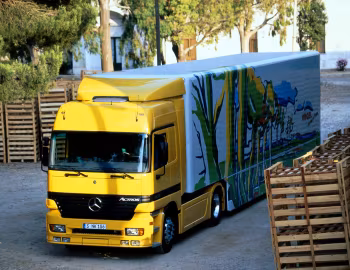 Mercedes-Benz Actros 1835 S Tractor Truck '04.1996–10.2002