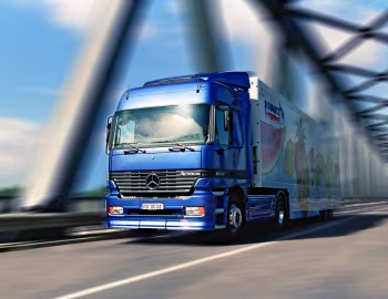 Mercedes-Benz Actros 1843 LS L-Fahrerhaus (MP1) '04.1996–10.2002