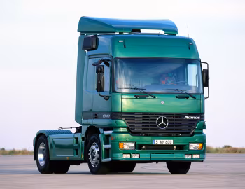 Mercedes-Benz Actros 1843 LS L-Fahrerhaus (MP1) '04.1996–10.2002