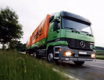 Mercedes-Benz Actros 2535 L mit Wechselbrückenaufbau (MP1) '1996–2003