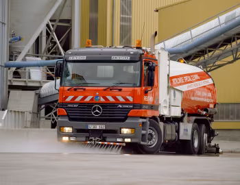 Mercedes-Benz Actros 2543 Road Service (MP1) '1997–2002