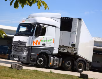 Mercedes-Benz Actros 2548 LS Tractor Truck [UK-spec] (Br.963) '2011–17